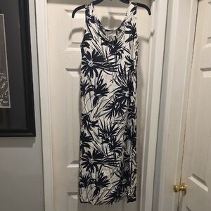 Floral Black and White Sleeveless Dress